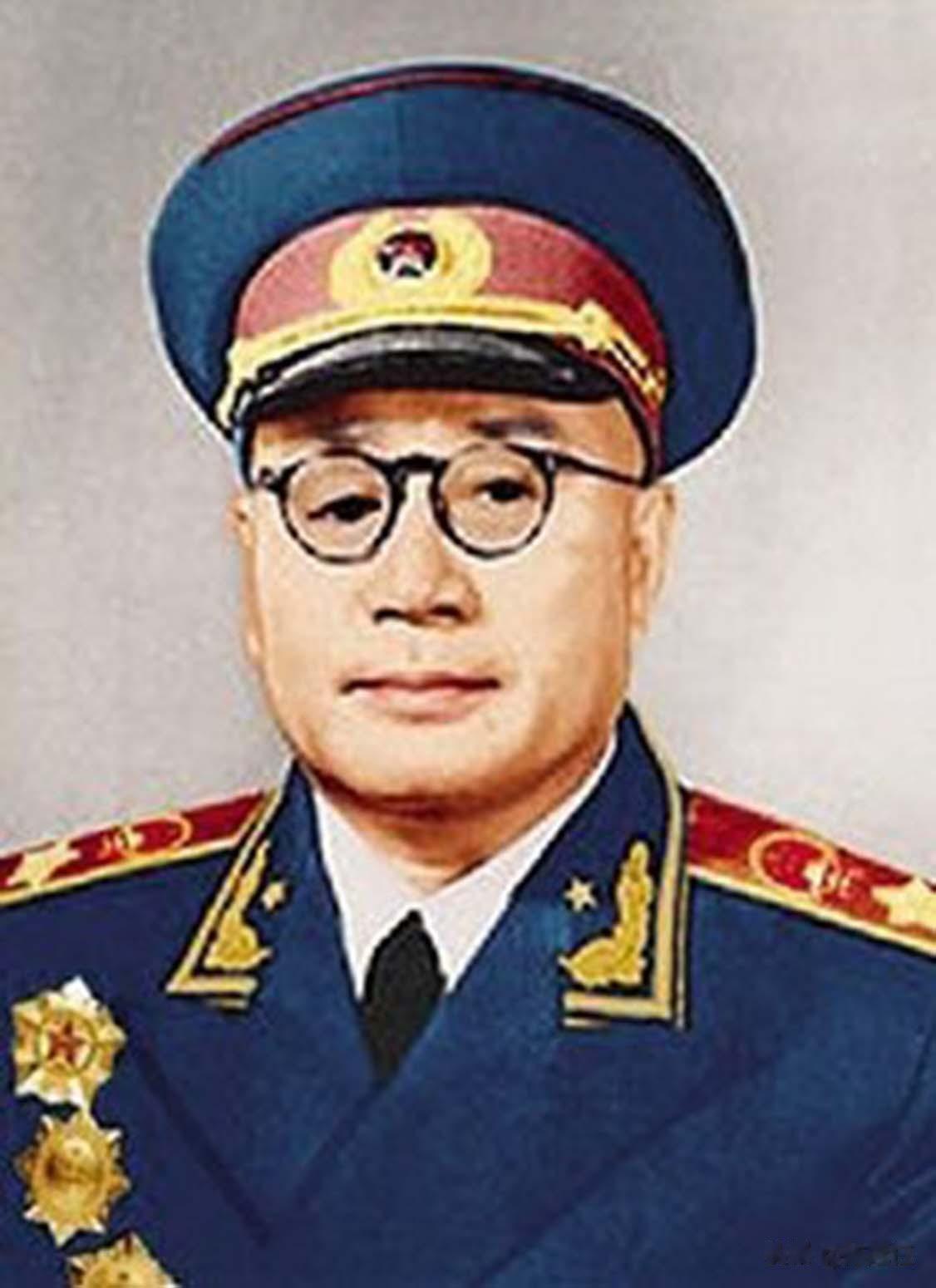 刘伯承元帅，被誉为“军神”，他与蒋介石对战20年，他是如何评价蒋介石的战略战术呢
