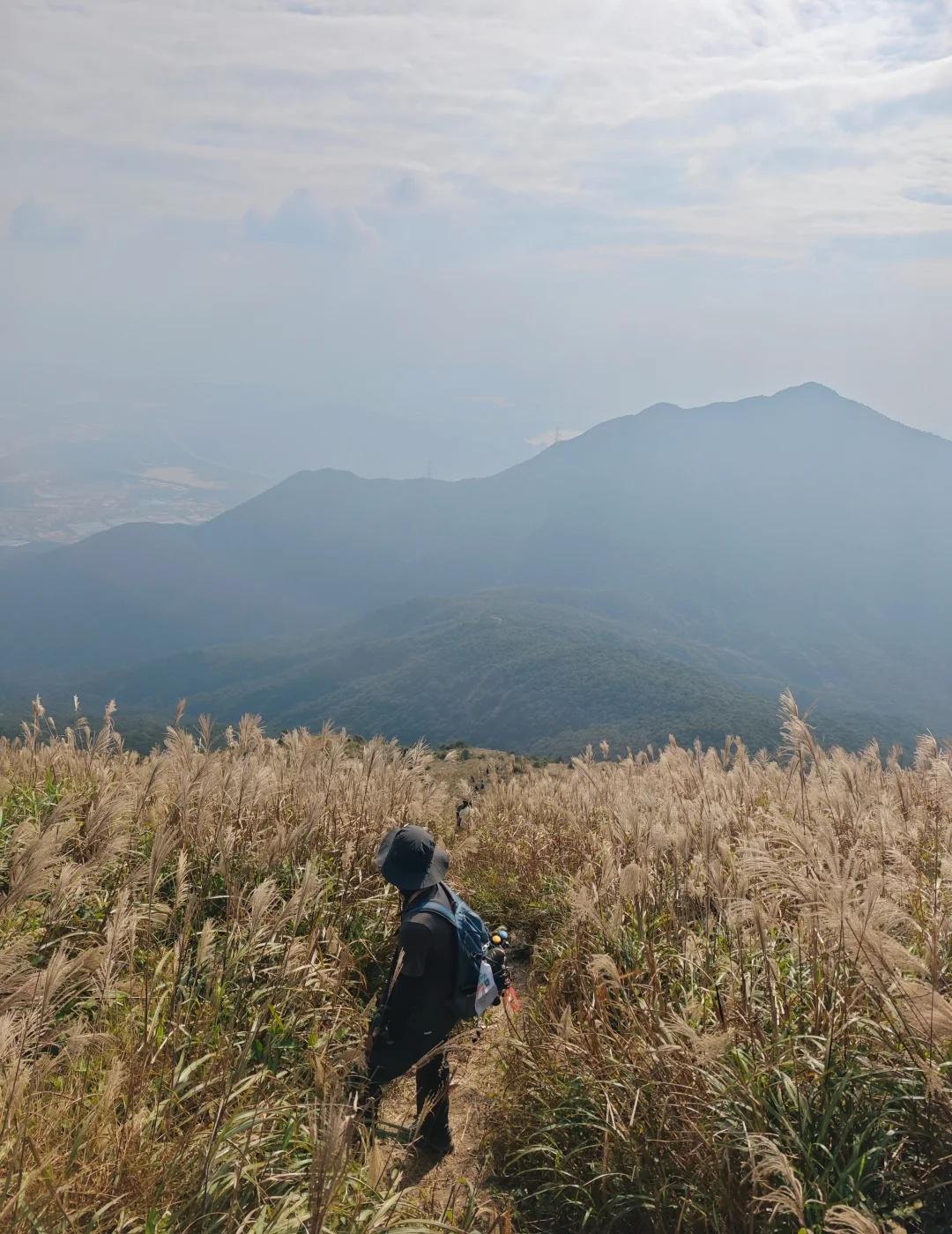 惠州白云嶂｜东莞银瓶嘴双登
【活动须知】
1、环线，起点终点一样，均为【盘古庙】