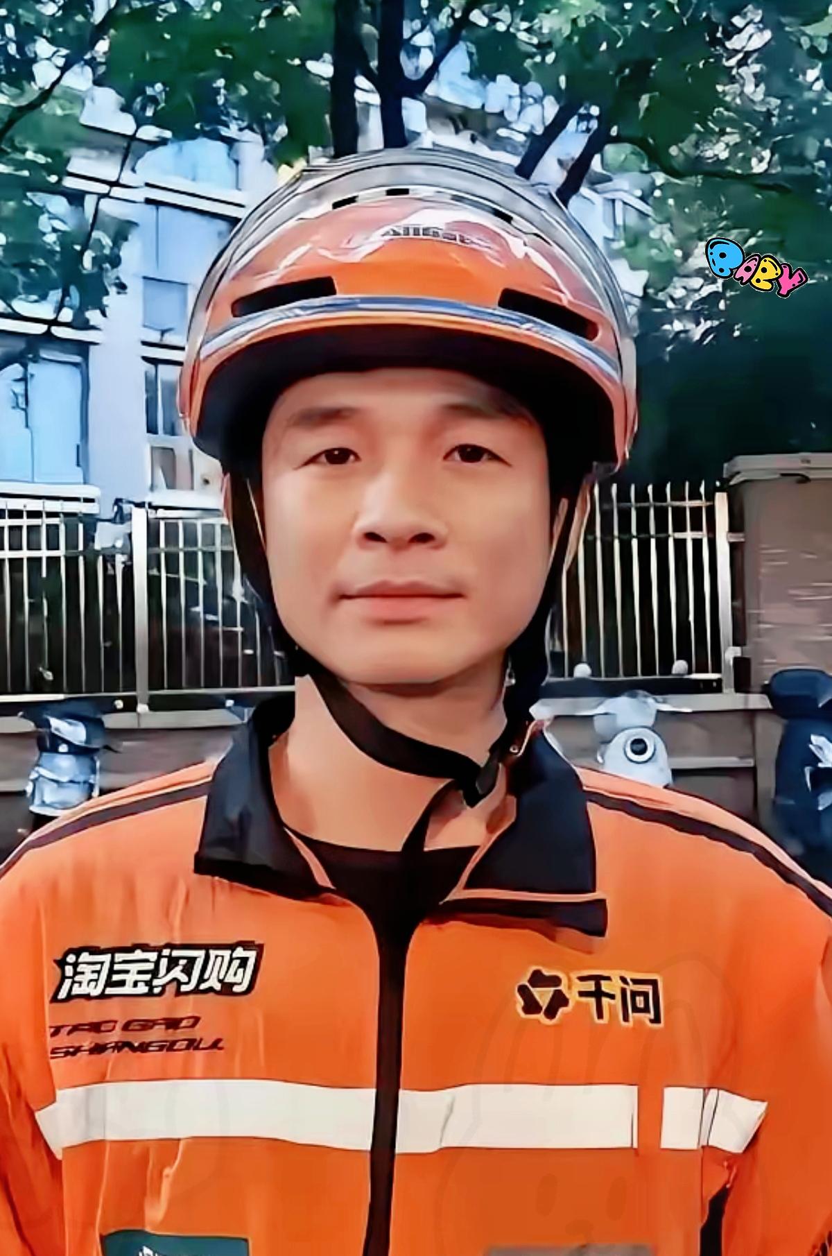 谁能想到，每日奔波讨生活的外卖骑手，仅凭一腔赤诚，站上了国家级见义勇为的荣誉榜单