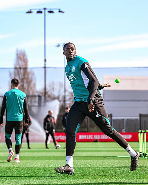 赛前发布会（限播）🎰斯洛特表示，不排除为伊萨克安排一场闭门热身赛的可能，但他同