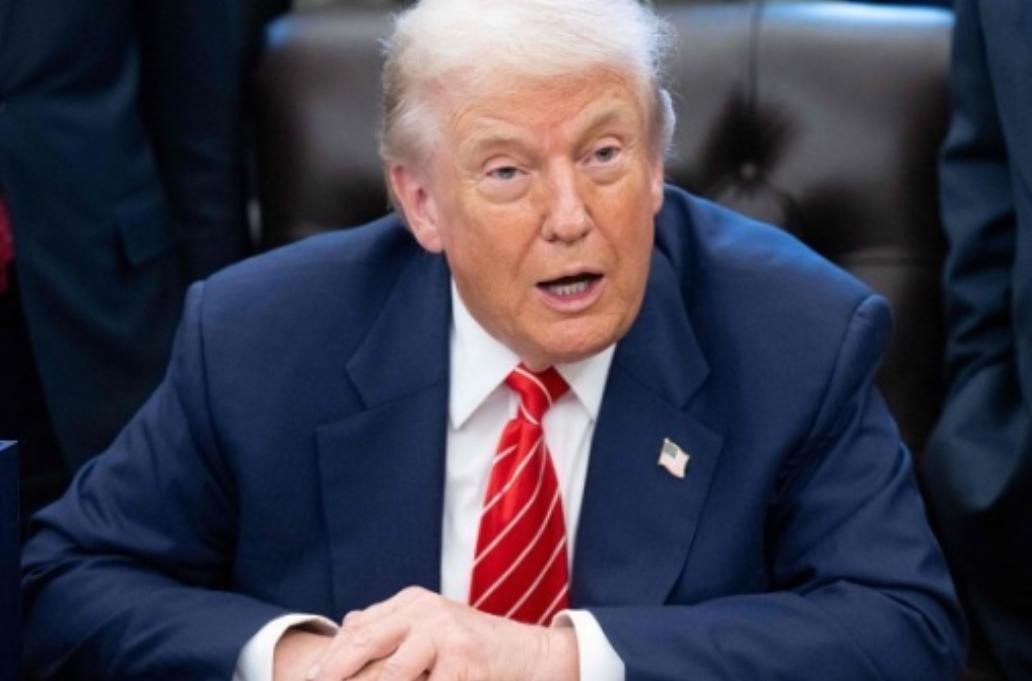 特朗普出昏招：要让中国 1700 架波音全停飞？

美国前总统特朗普再次祭出强硬