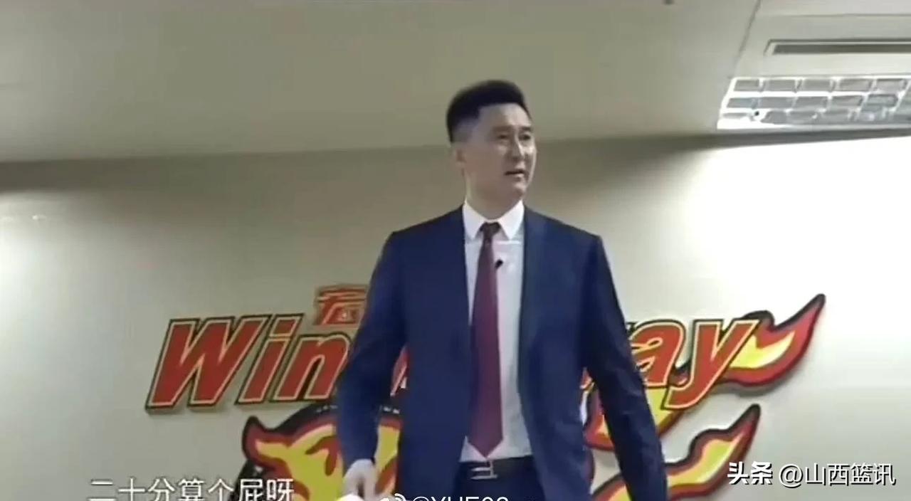 广东东莞男篮和女篮昨夜双双被绝杀！昨天晚上，广东东莞男篮和广东东莞女篮双线作战，