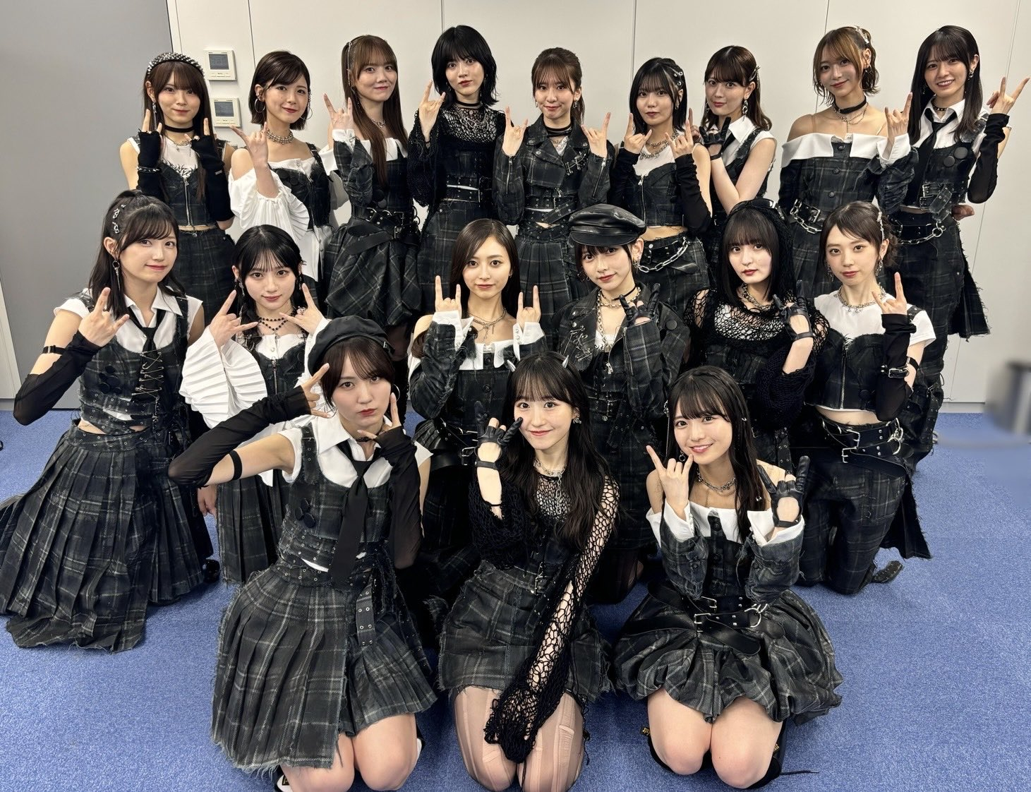 远藤樱  📺 目前正在播出的《テレ東音楽祭 2026夏》中接下来，乃木坂46 