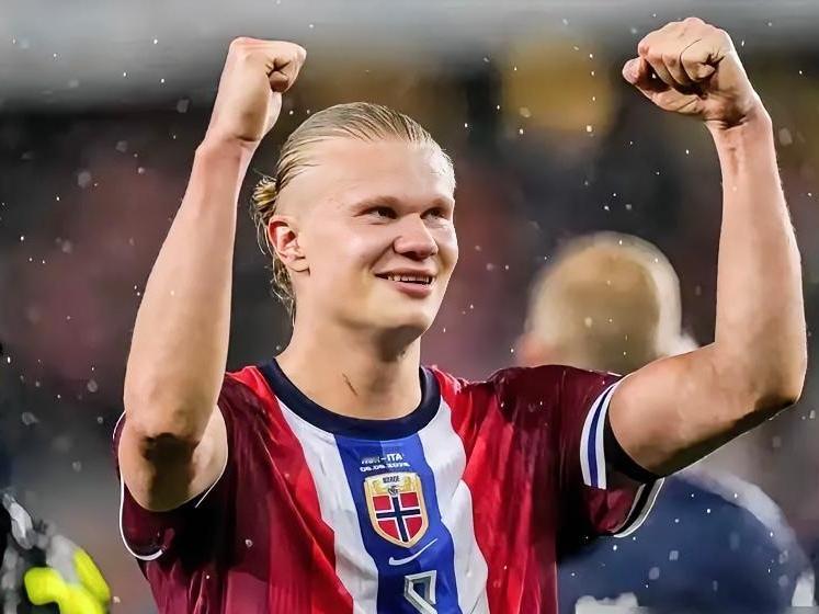 2026美加墨世界杯预选赛十大之最：
1、最轻松出线的球队：新西兰队🇳🇿，对