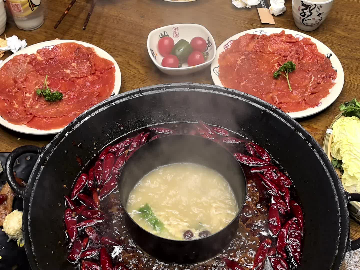 水花只能开在雨天。