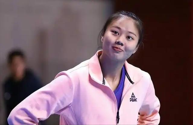 江苏女排之所以能够持久的打“全华班”这张牌，是因为他们有“虽败犹荣”这碗老酒垫底