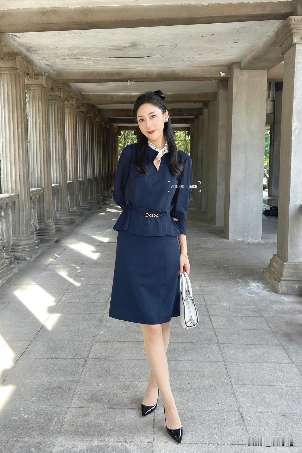 热爱生活的打工人👩‍💼
努力工作，好好生活
今天也是热爱生活的打工人👩‍?