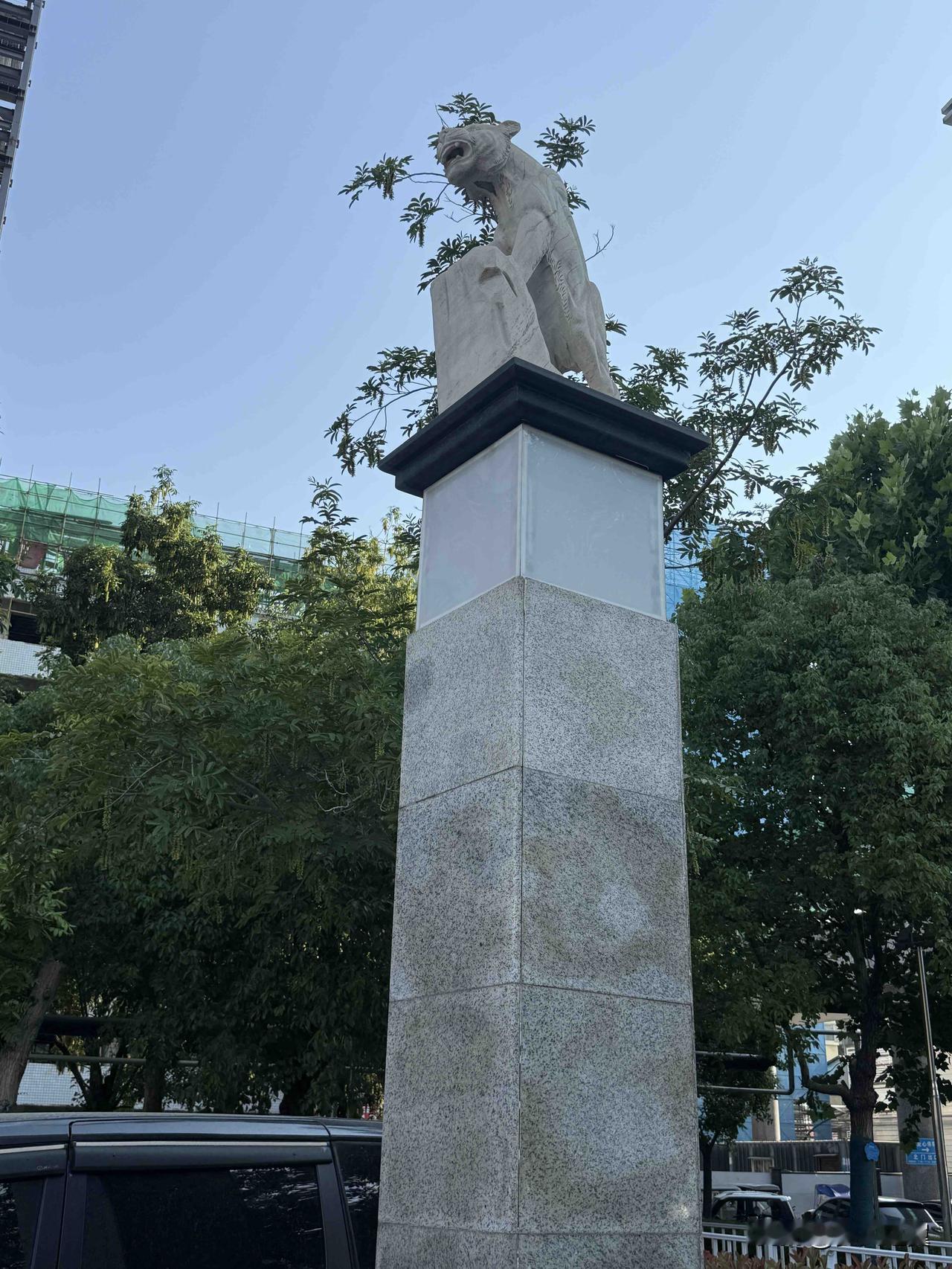 【小对联】
上：自我；
下：……？