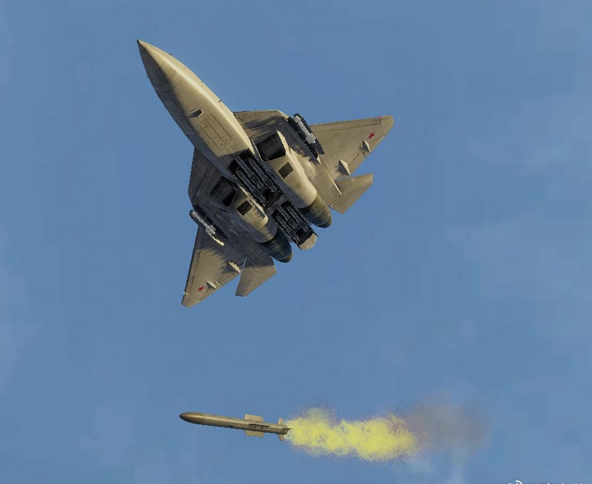 俄罗斯第五代苏57战斗机发射R77M中远程空空导弹。
苏57苏57战斗机 ​​​