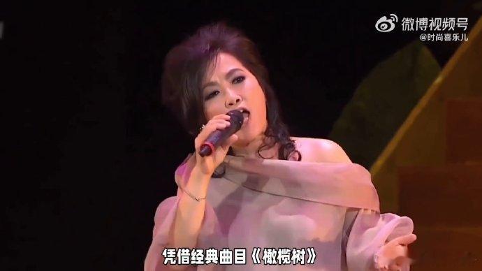 结石姐袭榜张碧晨尤长靖歌手直播歌手2026 致敬每一份热爱与坚持，音乐永远能治愈