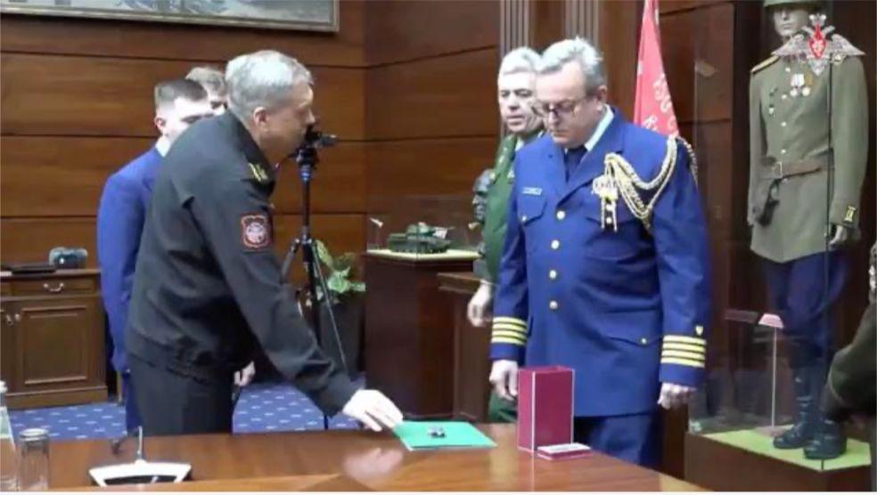 俄罗斯向美国移交袭击普京官邸的被击落无人机数据

俄罗斯卫星通讯社 2026年1