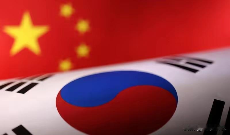 就在刚刚，韩国做出一个罕见表态，公开承认：中国遥遥领先。
​据首尔科学部的一份最