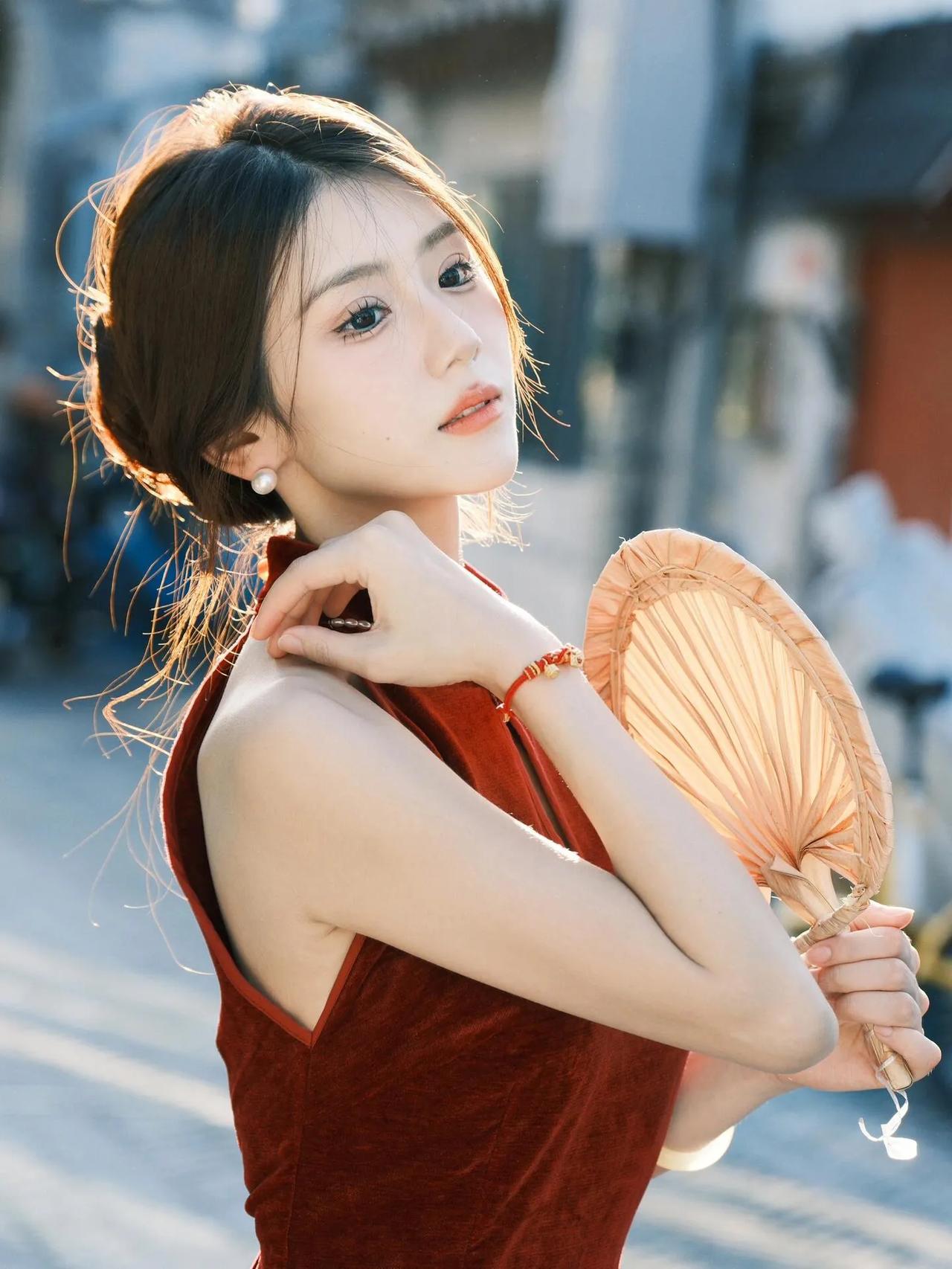 红衣佳人舞#清影独留空#穿旗袍连衣裙#时尚潮流#新中式穿搭