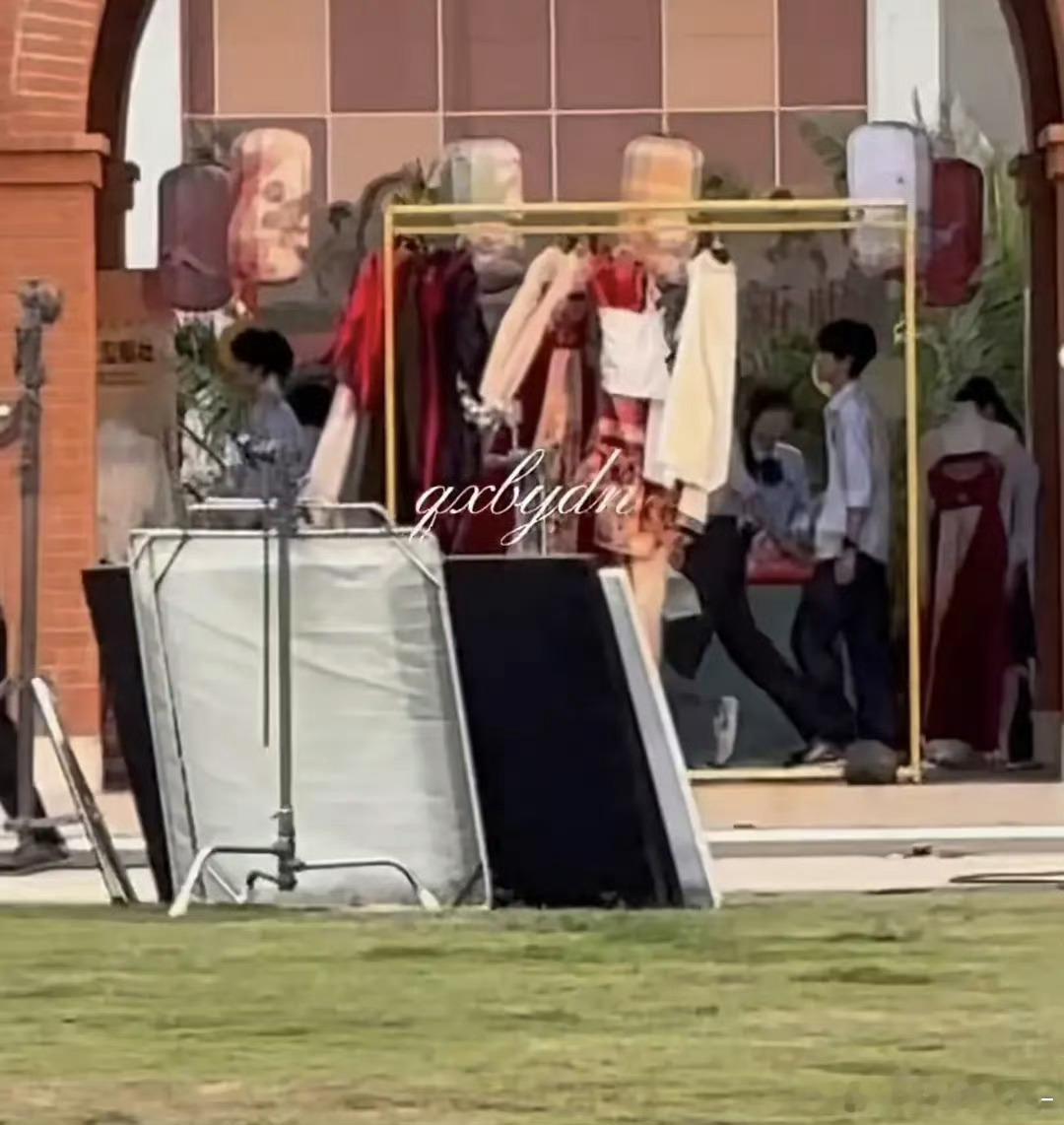 女装？ /我们的少年时代2 