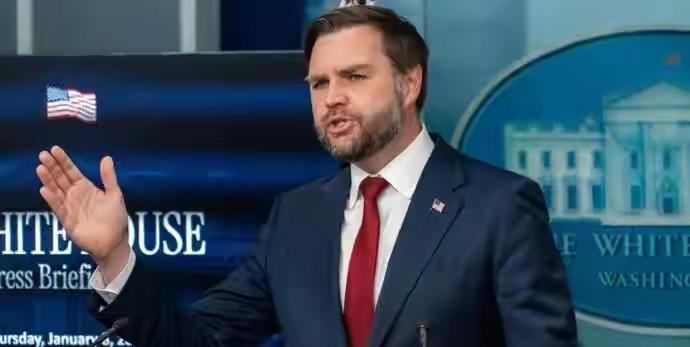 ​美国副总统万斯对乌克兰总统泽连斯基的评价估计让他失望了。万斯一针见血的指出，泽