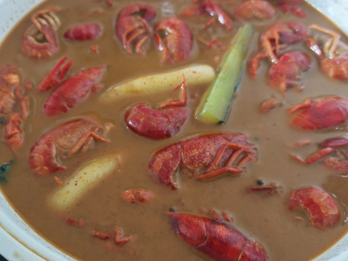 快上车吧[超话] 又想吃小龙虾了🦞 ​​​