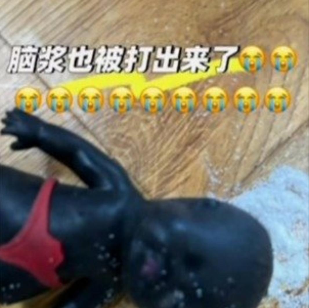 央视紧急提醒！爆红的娜塔莎解压玩具，千万别再让孩子玩了
 
很多家长都不知道，最