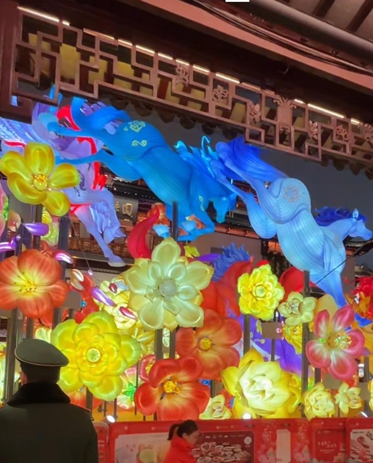 婚姻应该好好经营的，二婚的婚姻更应该如此[比心]，快乐歌手何某的情况就最典型。