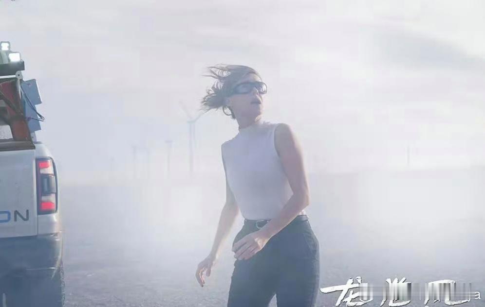 #为什么现在很少看到灾难片了#你是否已经很久没有欣赏过灾难片的震撼了？或许你还记