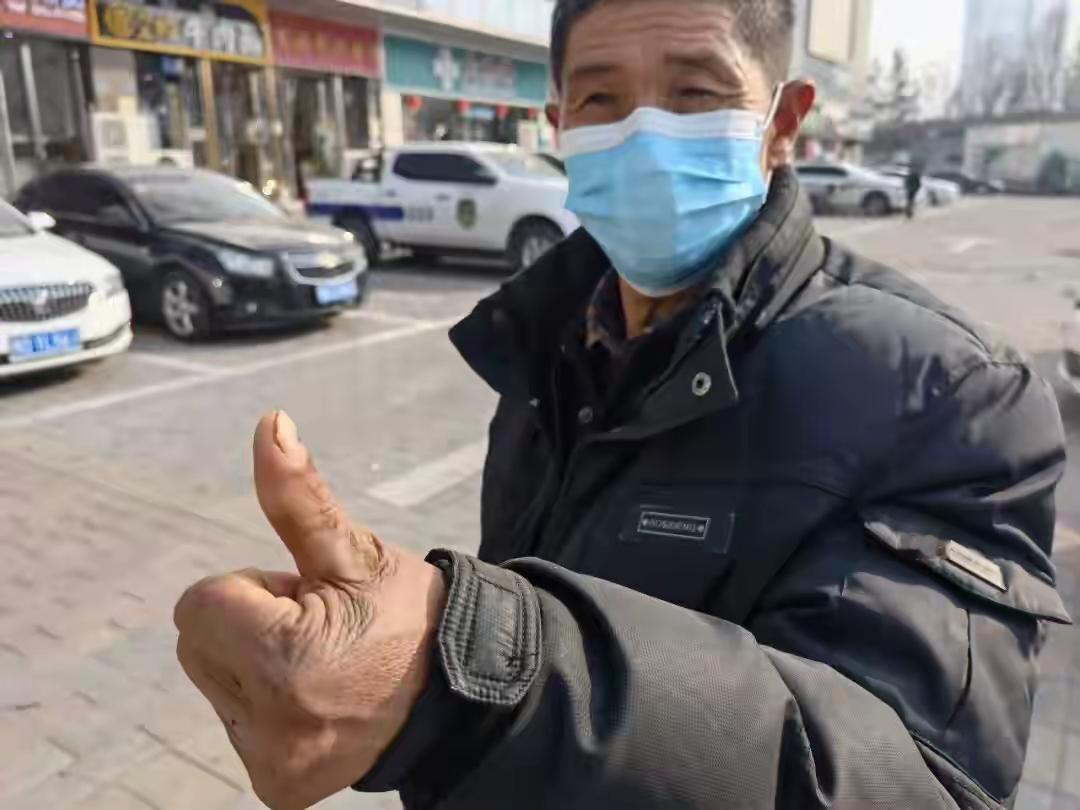 郑州大学附属医院的副主任医师王福建太黑了，为94患者做手术为了收20%的回扣竟然