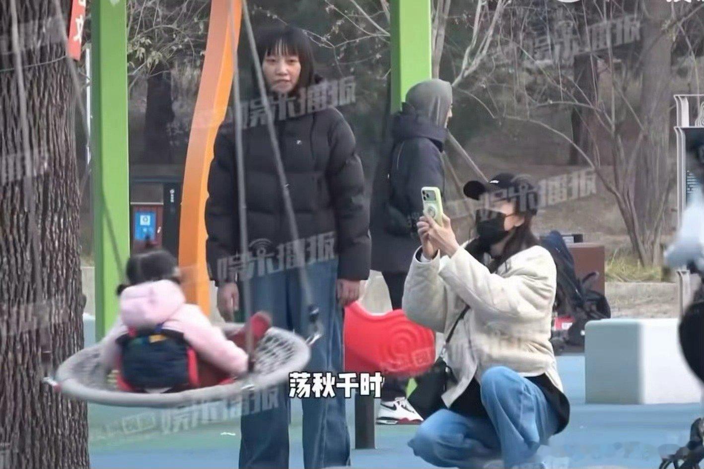 王鸥女儿长这么大了王鸥两岁女儿身高 去年一月生的吧 