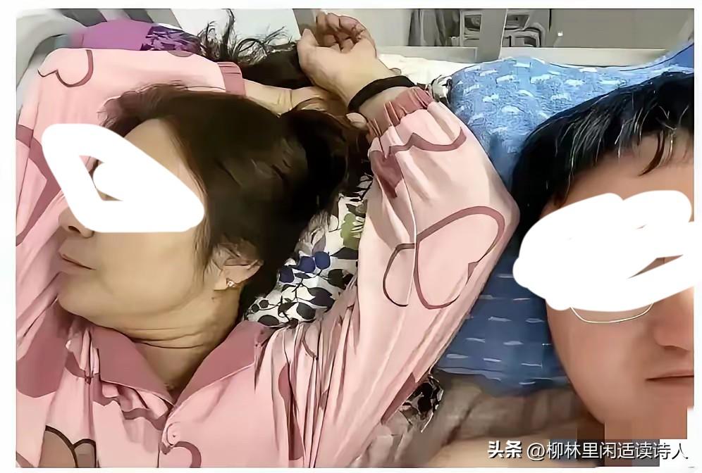 沈阳某大学一24岁研究生和55岁宿管阿姨秘密相恋。
真爱不在乎年龄大小和年龄差距