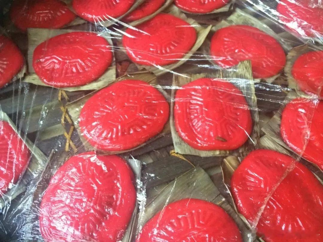 福建年味  厦门年味  身边的年味  闽南地区有一句俗语“囡仔爱年兜，大人乱糟糟