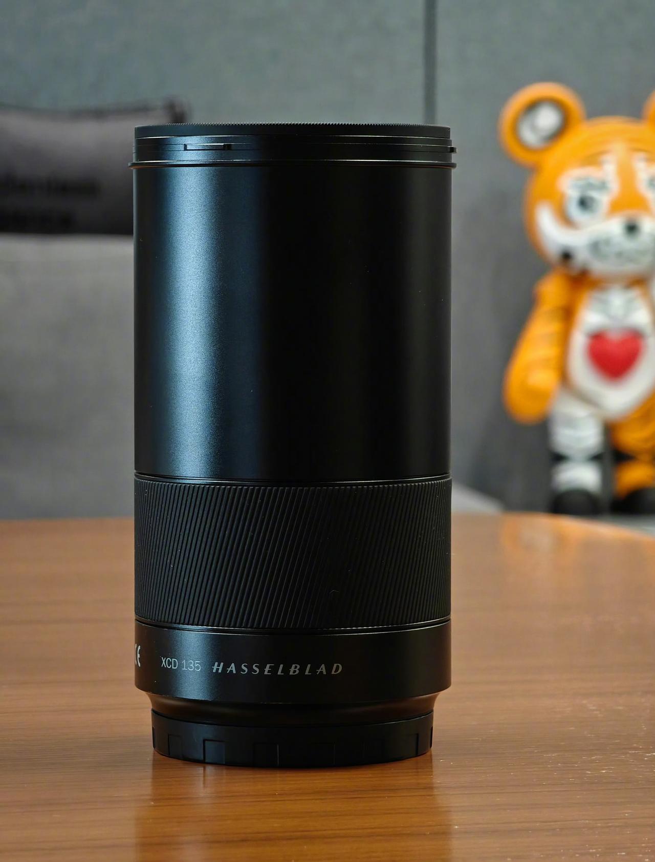 刘作虎发了一张哈苏 135mm

这几乎是明牌 OPPP Find X7 系列了