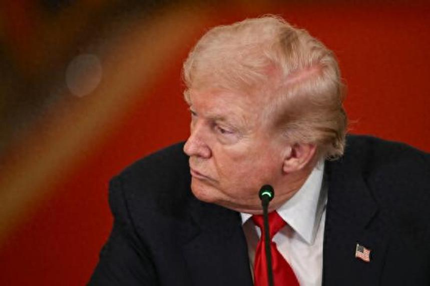 特朗普：将用“猛烈20倍的打击”威胁伊朗！特朗普这个人，说话总是反复无常，早先说