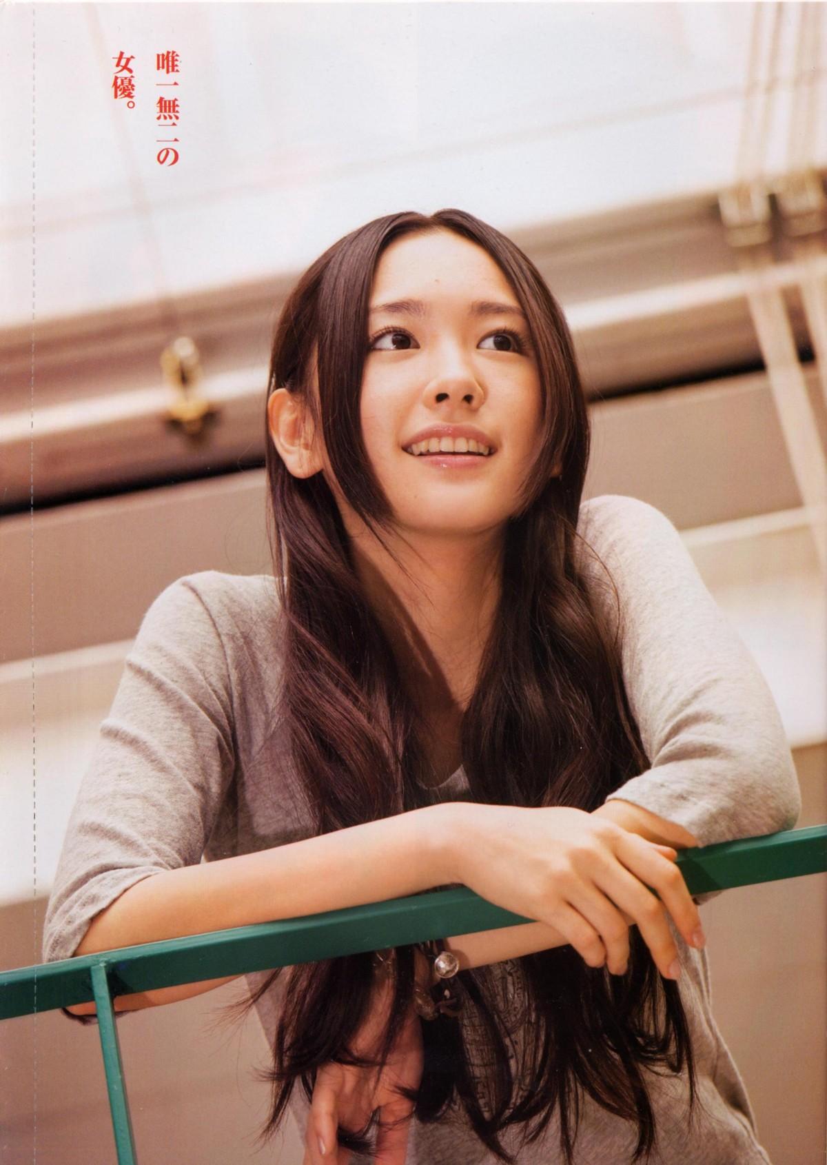 2021年5月19号，全日本最想娶回家的那个女演员，突然宣布嫁给一个长相一般、钱