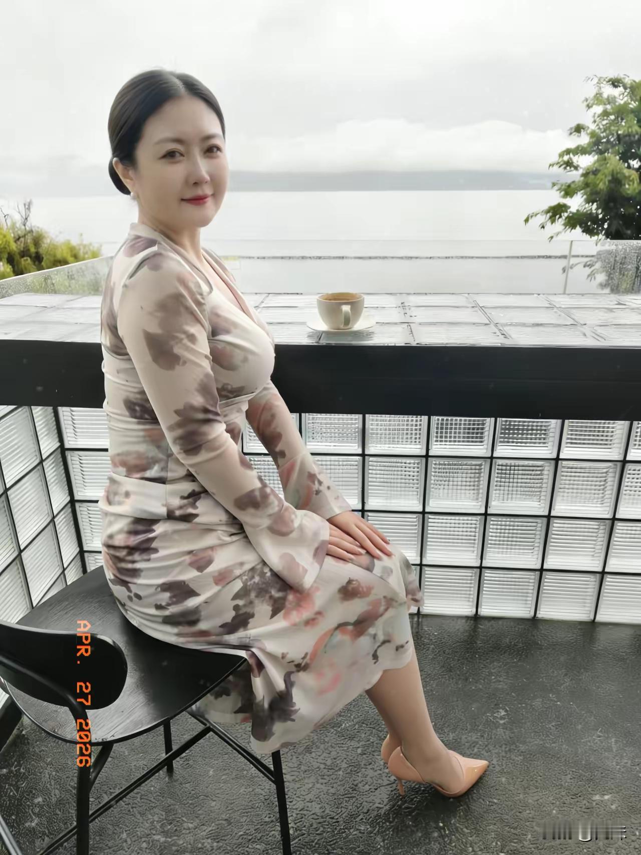人这一生，真正能终身依靠的，从来不是别人，而是自己手里攒下的积蓄。
兜里有钱，才