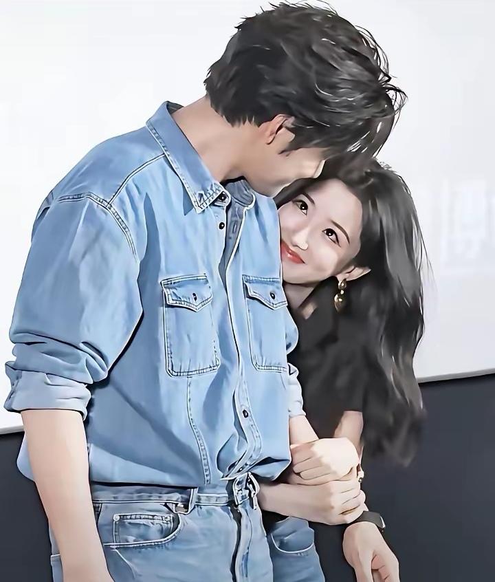 这年头，为了宣传都这么拼吗？假戏真做？

近日，关于张彬彬和毛晓彤的合照全网疯传