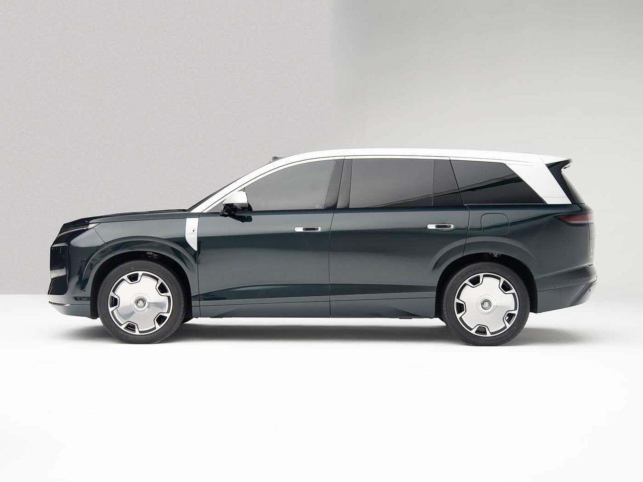 比亚迪又有多款新车在工信部进行了申报，包括比亚迪大唐、新款腾势D9等多款插混车的