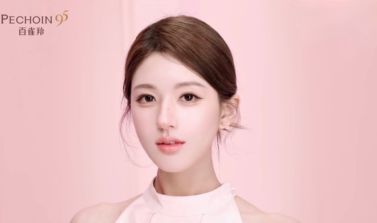 妈呀，露思美成这样，以前没发现百雀羚审美这么好哈哈哈哈哈… 