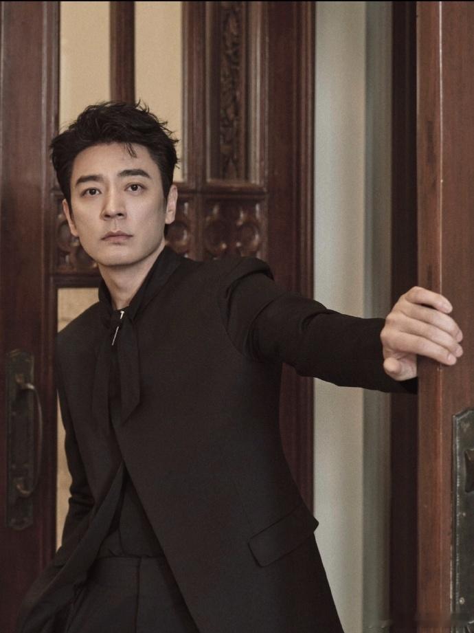 李光洁低音炮rap李光洁拖拉机帅成法拉利了又一个出圈名场面，李光洁带来惊喜满满的