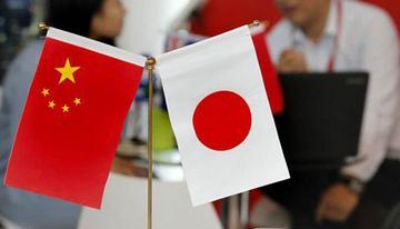 日本经团联会长催促中国撤回管制，记者会上脸色发紧喊出：极其遗憾必须撤回！

一场
