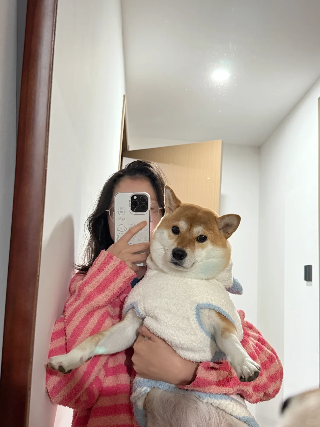 🐕穿上睡衣 美一下 还不迷si路过的ee