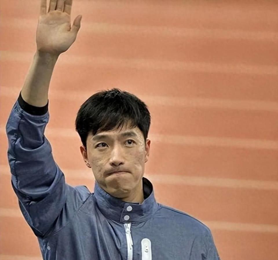一个奥运冠军的价签，为什么连奥运亚军的七成都不到？

刘翔9月10日自己把账本摊