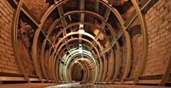 国外军事专家说，若美俄打起来，全球会有50亿人死亡。但如果美国和中国爆发核战情况