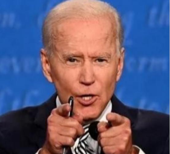 真别以为拜登老糊涂了，有一句话他说得真对，美国如果继续让特朗普领导，迟早要丢掉世