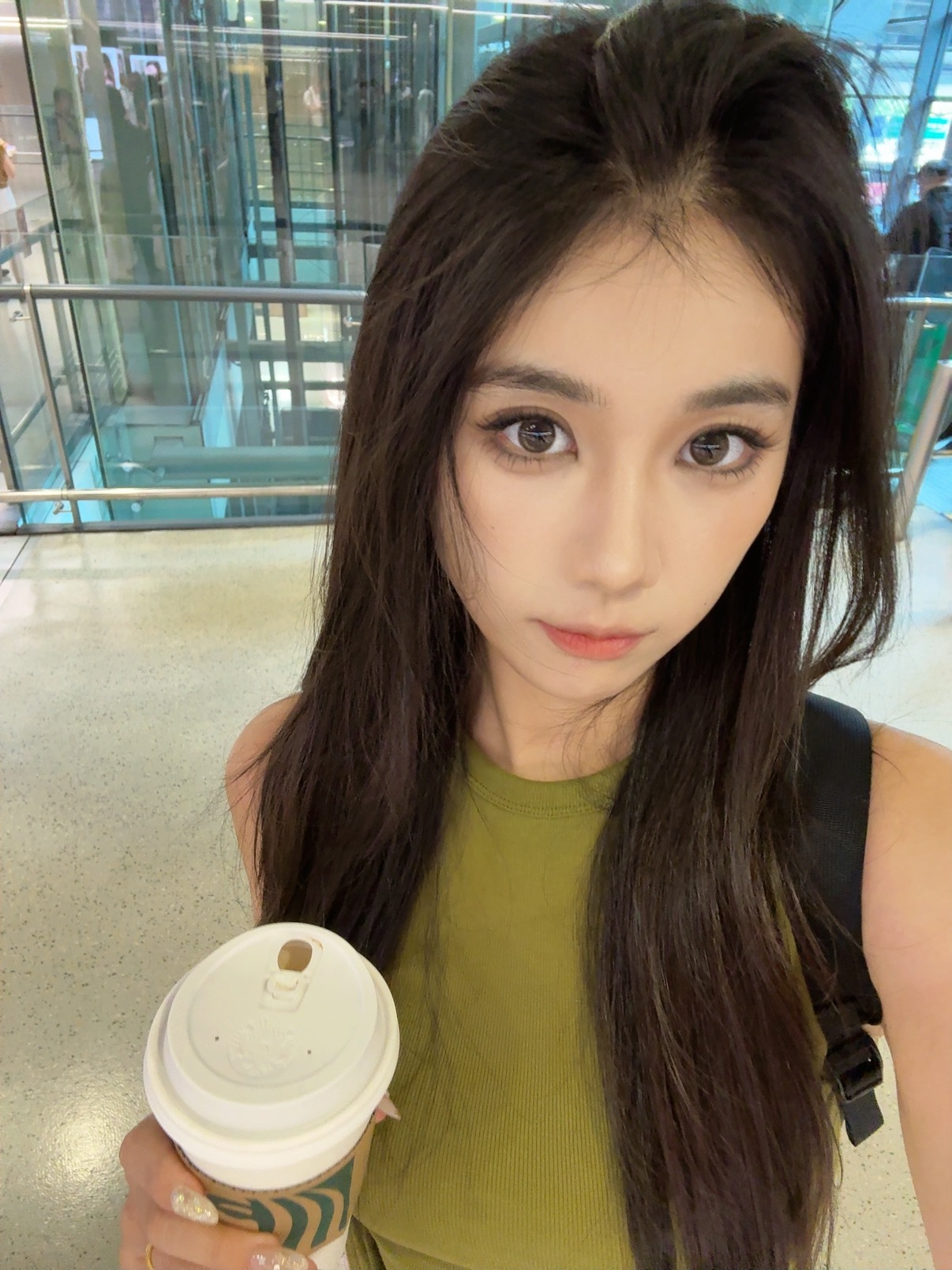今天长这样全妆出击！卷妹的日常ootd