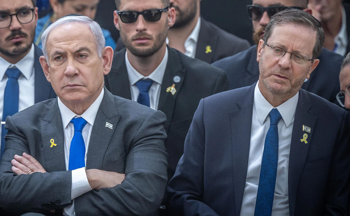 #以色列代表缺席和平委员会内情曝光#【以色列代表缺席，内情曝光】美国总统特朗普本