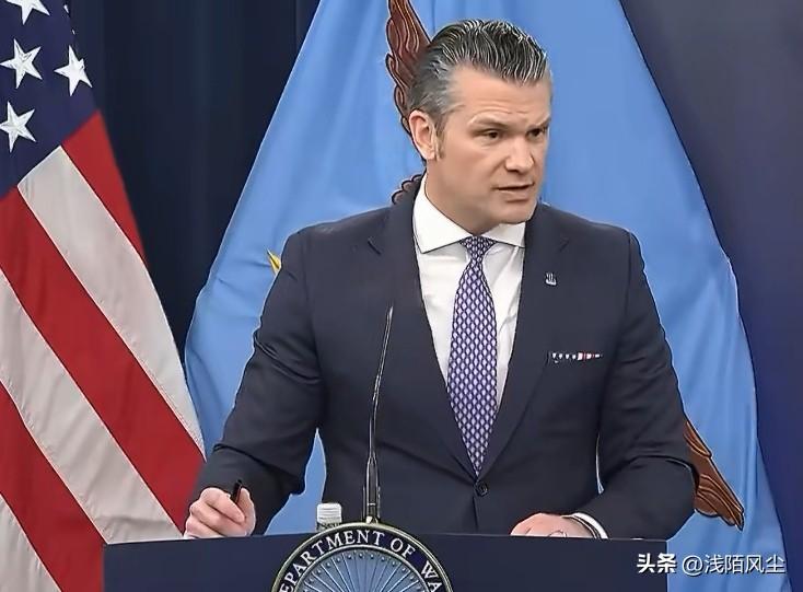 战争部长赫格塞斯也不死心，还是想拉英国入伙:“我认为特朗普今天上午明确表示，全球