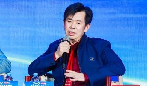 戴旭发出灵魂拷问：同样是被围堵，为什么现在边境比当年还吃紧？答案扎心了——敌人的