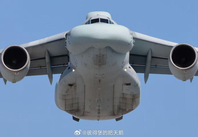 这。。深得欧阳锋蛤蟆功法的精髓……