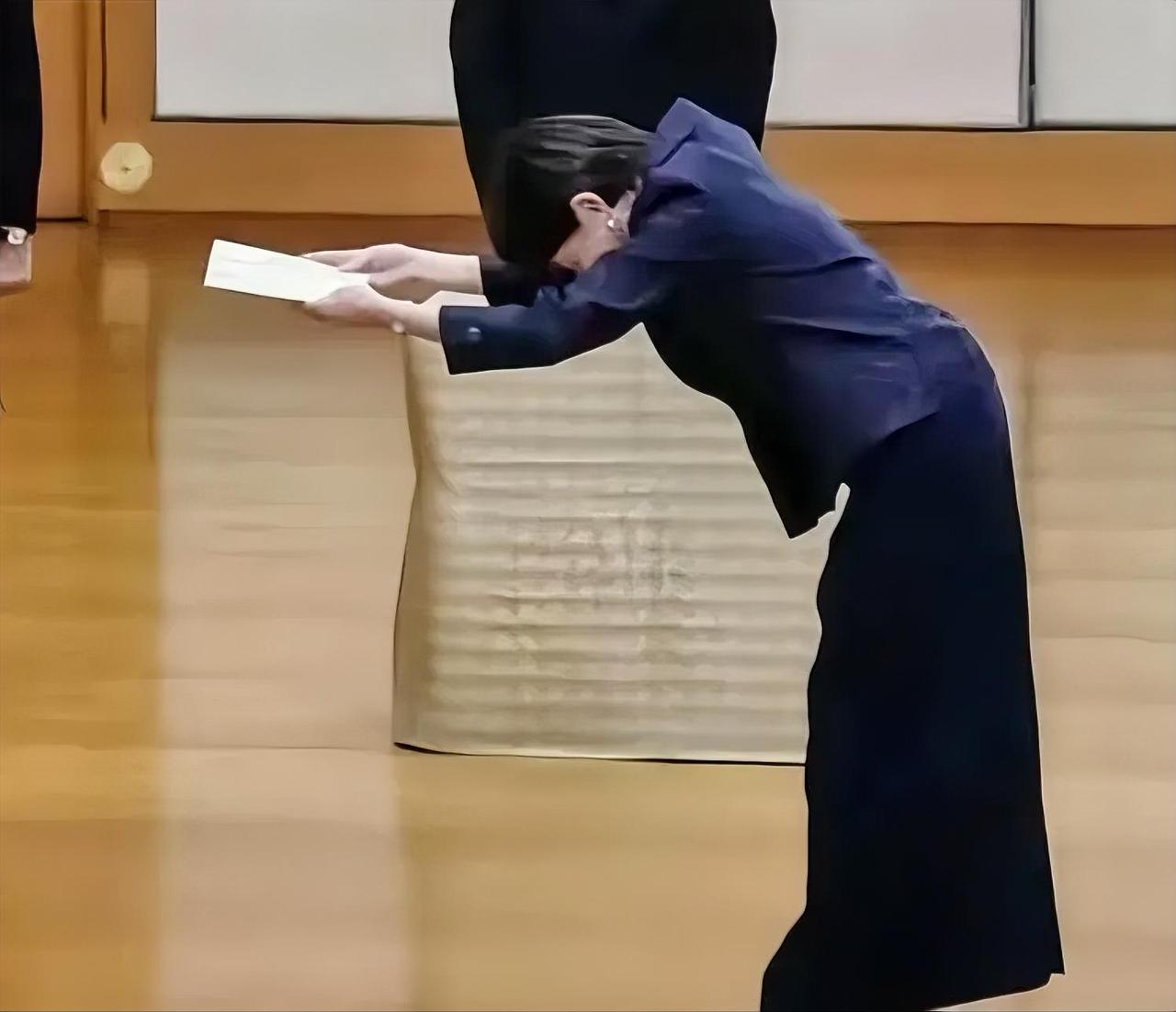 大家是希望高市早苗“输”还是希望高市早苗“赢”？
日本这次“大选结果”很受国人关