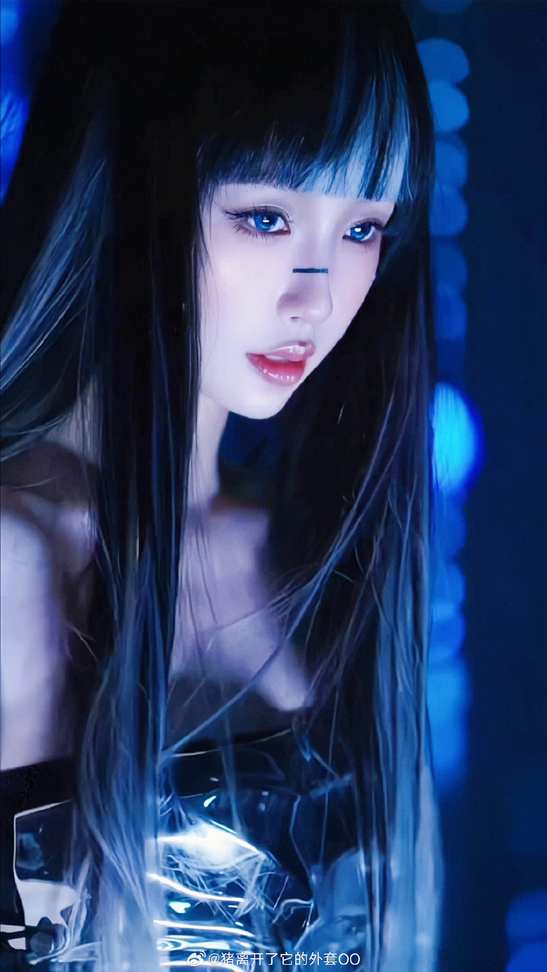 这大屏差点骗我错过虞书欣虞书欣大屏光翼特效大屏光翼特效冲击力超强，美到移不开眼，