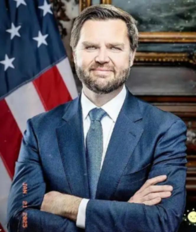 美国政坛突发变动，“乡巴佬”万斯或将成为新一任总统！就在刚刚，特朗普公开爆料，他