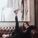 孟峻热品娱乐