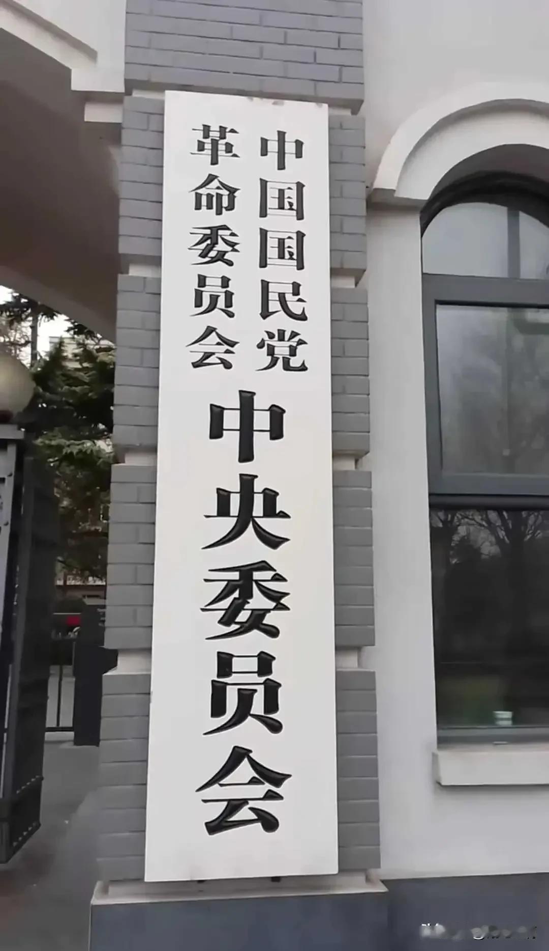 第一次听说[捂脸]，我真是孤陋寡闻。有点不太理解，又不敢胡乱猜测。#这就是新鲜事